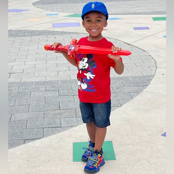 Javi boys sneakers, size 11C, worn once - Picture 5 of 5